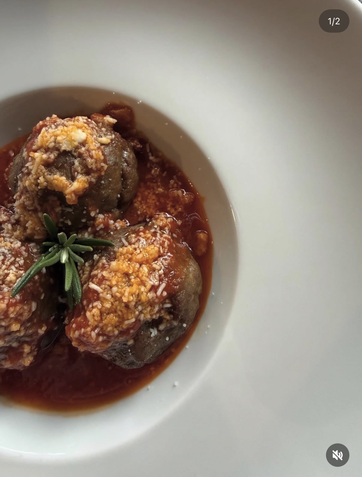 Polpette al sugo servite a Villa Ulpia